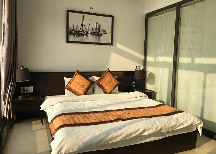 Khách sạn Sunshine 3*