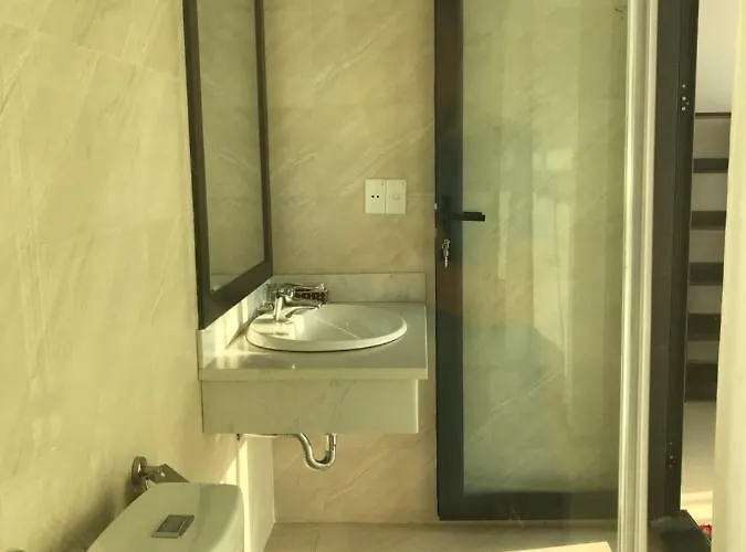 Khách sạn Sunshine 3*
